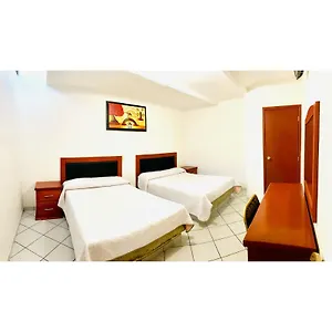 3* Hotel En Mi Rey